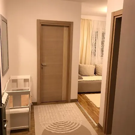 Dezavu Apartment Ledine